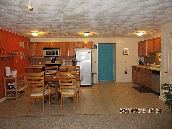 2nd image of 265 Sayles Ave Unit 5