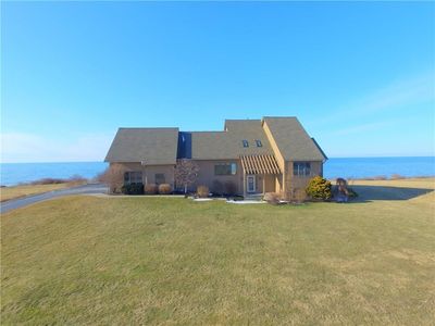 4877 Lakewood Dr, Williamson, NY, 14589