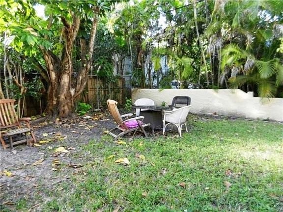 3rd image of 4412 NE 1st Ave
