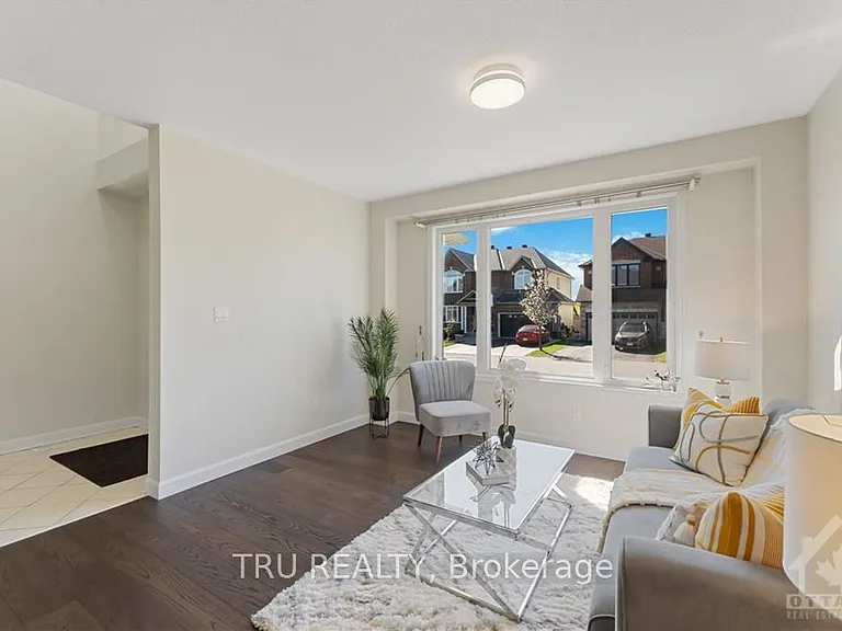 328 Mirabeau Ter — Photo 7