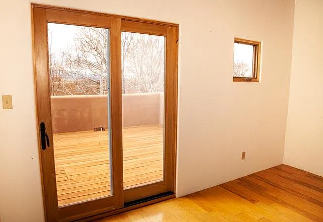 Deck off master.