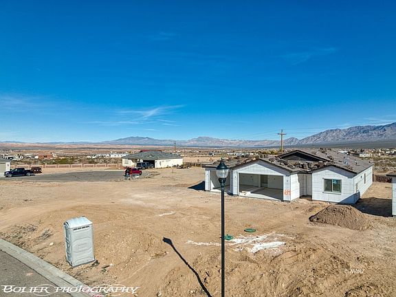 3rd image of 4036 S Stetson Ave