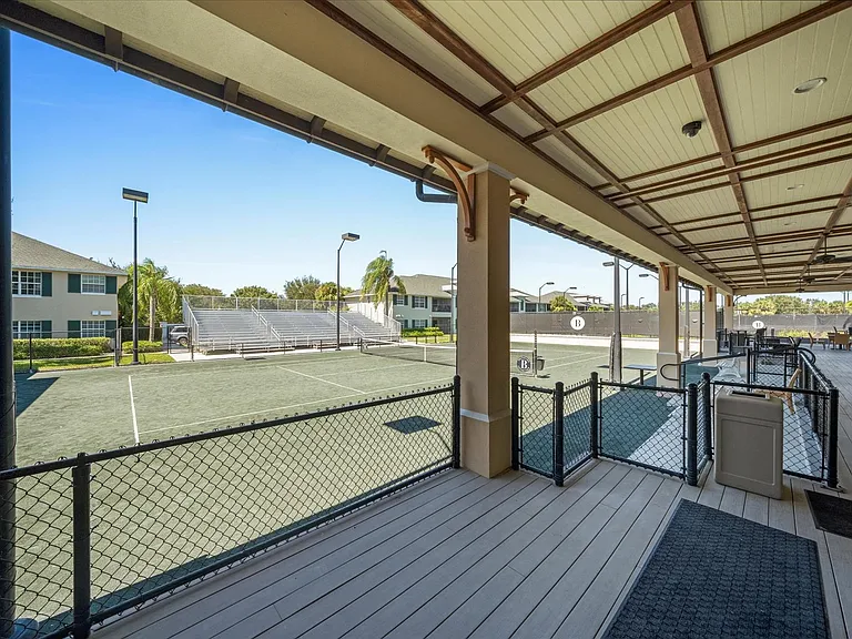 13 Clay tennis courts