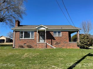 105 2nd Ave NE, Catawba, NC 28609