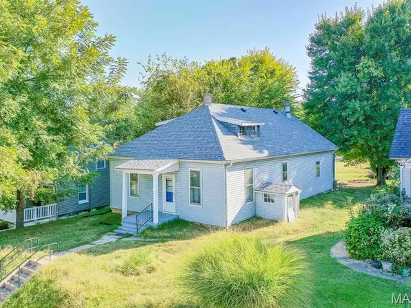 714 Sherman Ave, Edwardsville, IL 62025