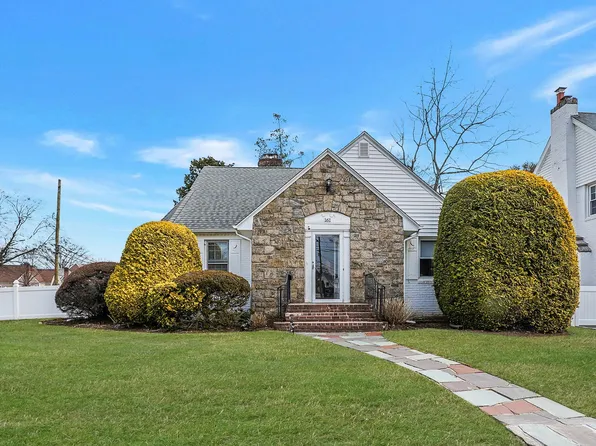 161 Ingraham Boulevard, Hempstead, NY 11550