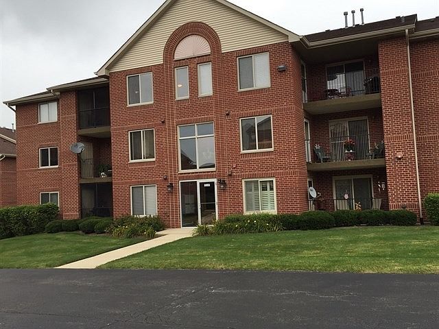 1st image of 6955 Heritage Cir #3-1D