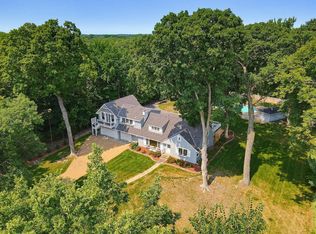 2615 Shadywood Rd #2615R, Excelsior, MN 55331