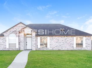 1358 Harvest Hill Ln, Lancaster, TX 75146