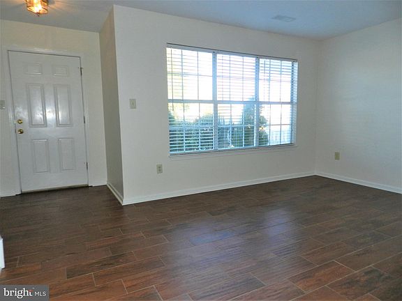 4th image of 11173 Elwyn Ct