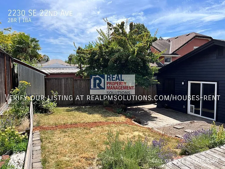2230 SE 22nd Ave — Photo 35