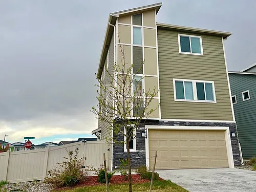 4424 Samaritan Loop Photo 1