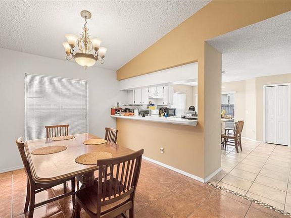 5th image of 9832 Morris Glen Way