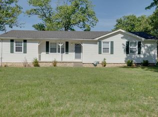1501 Burchett Dr, Lebanon, TN 37087