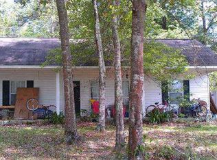 16521 M P Planche Rd, Covington, LA 70435