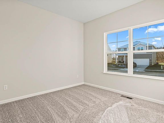 5th image of 6136 Lakefield Pl
