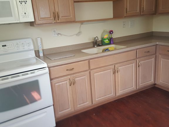 2nd image of 207 E Home Ave