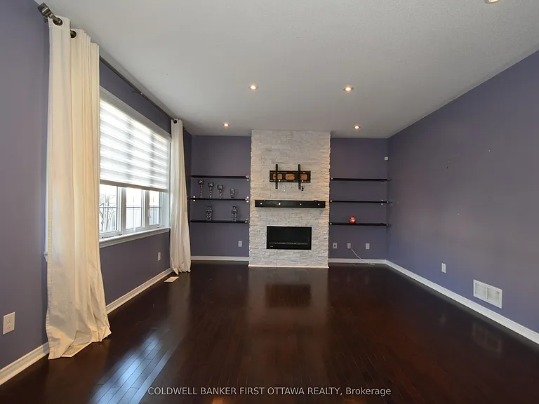 413 Blackleaf Dr — Photo 10
