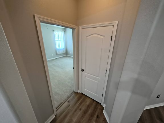 4th image of 3287 Macintosh Rd