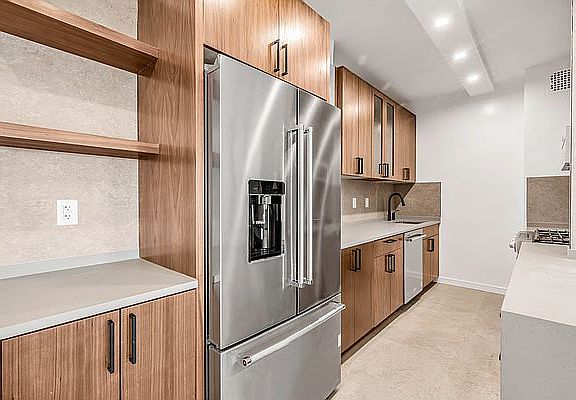 3rd image of 60 E 8th St APT 33D