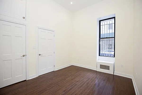 Rented by Susan Finkel, LREB | media 16