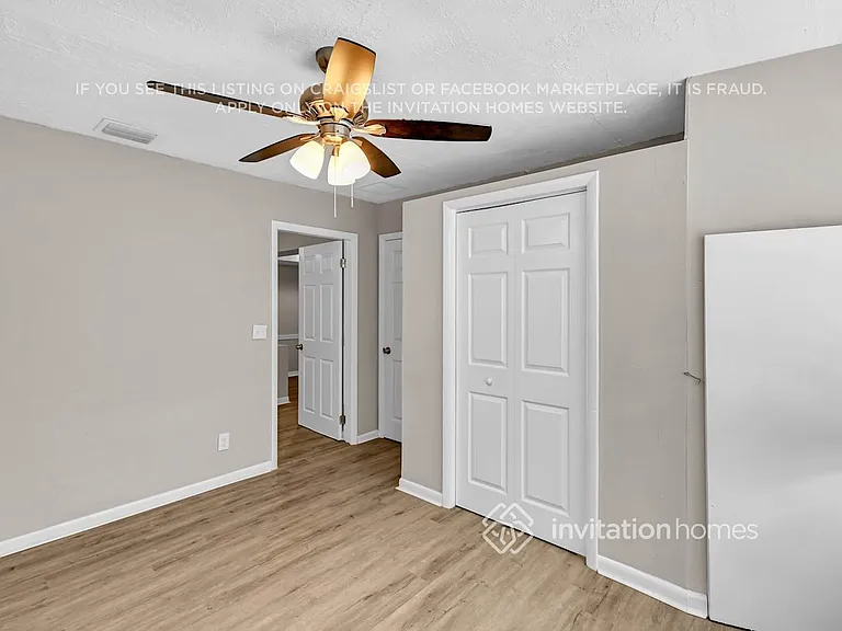 319 SW 9th Ave — Photo 13