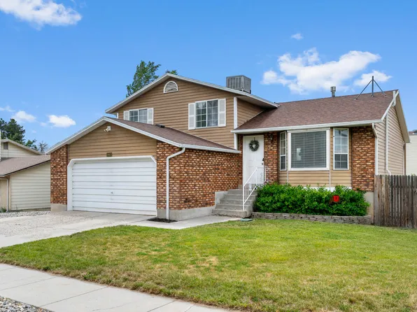 10812 S Granite Dr, Sandy, UT 84094
