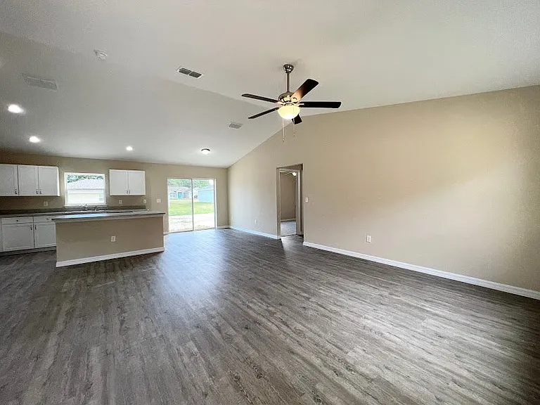 13669 SW 113th Pl — Photo 4