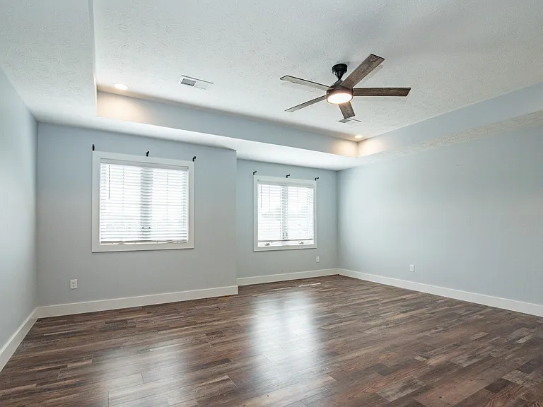 109 Gaston Cir — Photo 57