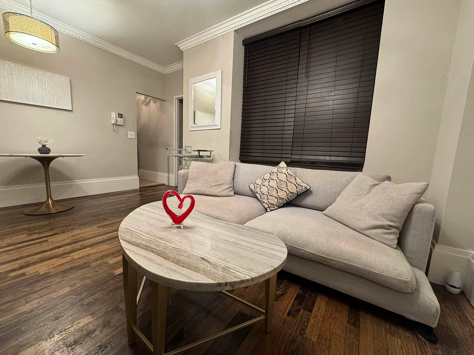 112 West 72nd Street — Photo 4