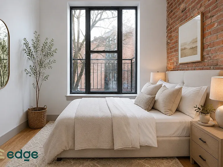 461 Saratoga Ave #2R — Photo 3