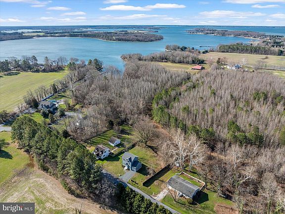 3rd image of 112 Kehm Rd