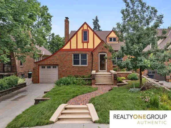 6024 Poppleton Ave, Omaha, NE 68106