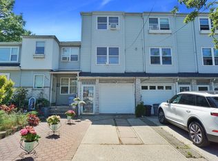 848 Bloomingdale Rd, Staten Island, NY 10309