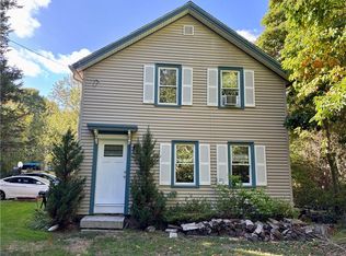 115 Dam St, South Kingstown, RI 02879
