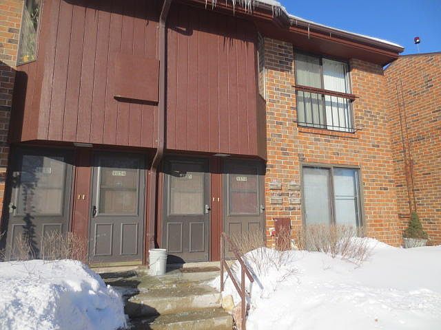 1st image of 9056 N Park Plaza Ct