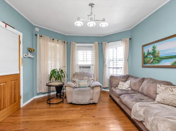 59-06 59th Drive image 4 of 24