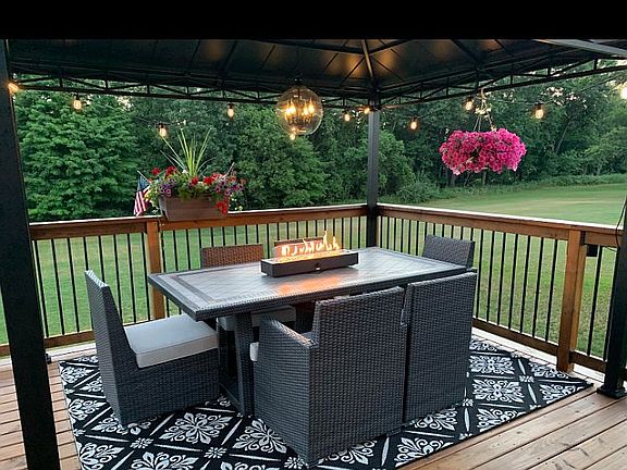 5th image of 1790 White Pine Way