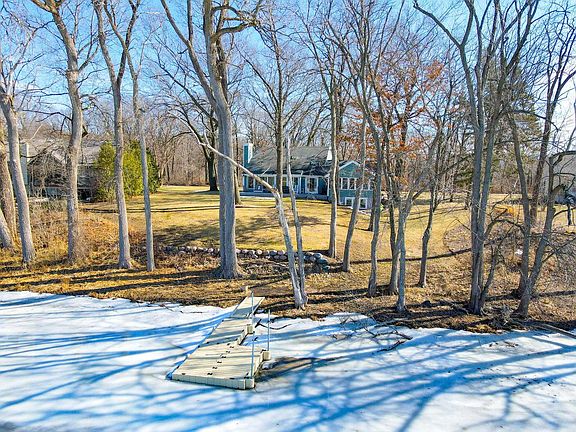 4th image of N3139 Buena Vista ROAD