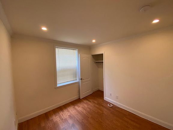 4th image of 2650 Ocean Ave