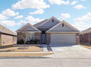 8948 Bronze Meadow Dr, Fort Worth, TX 76131