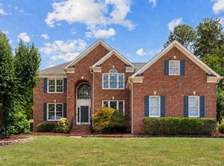 10840 Round Brook Cir, Raleigh, NC 27617
