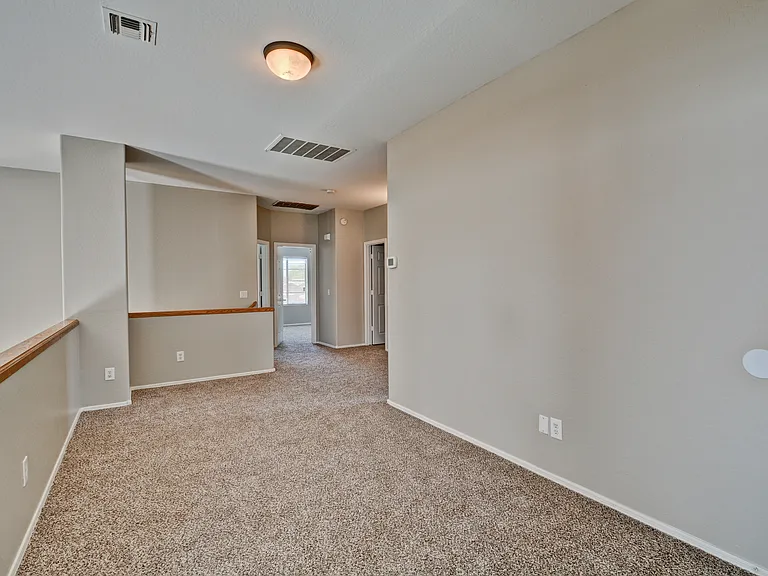 10115 W Parkway Dr — Photo 12