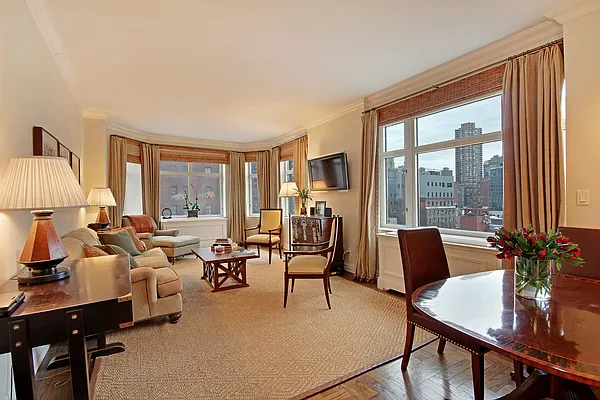 Rented by Douglas Elliman | media 6