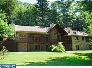 860 Crum Creek Rd, Springfield, PA 19064