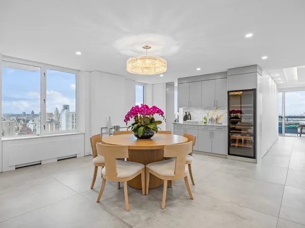 422 East 72nd Street image 19 of 57