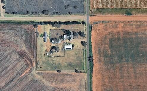 3rd image of 6911 N County Road 2800