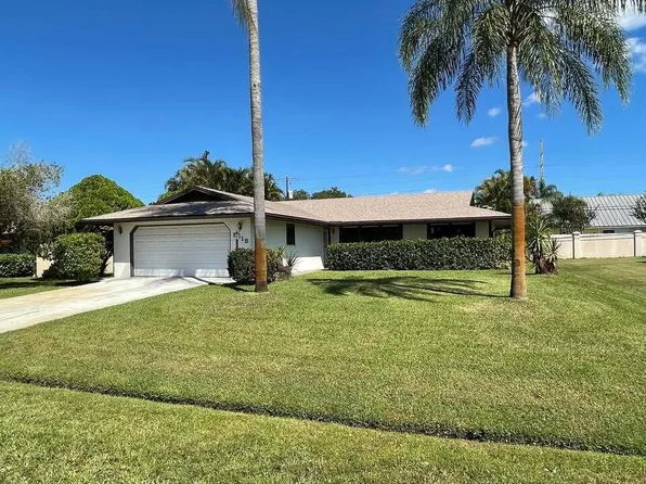 1315 SE Petunia Ave, Port Saint Lucie, FL 34952