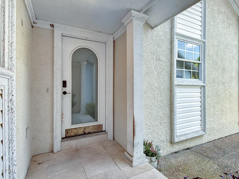 1365 Capri Dr — Photo 55