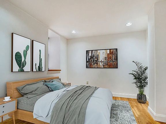 4th image of 317 W 95th St